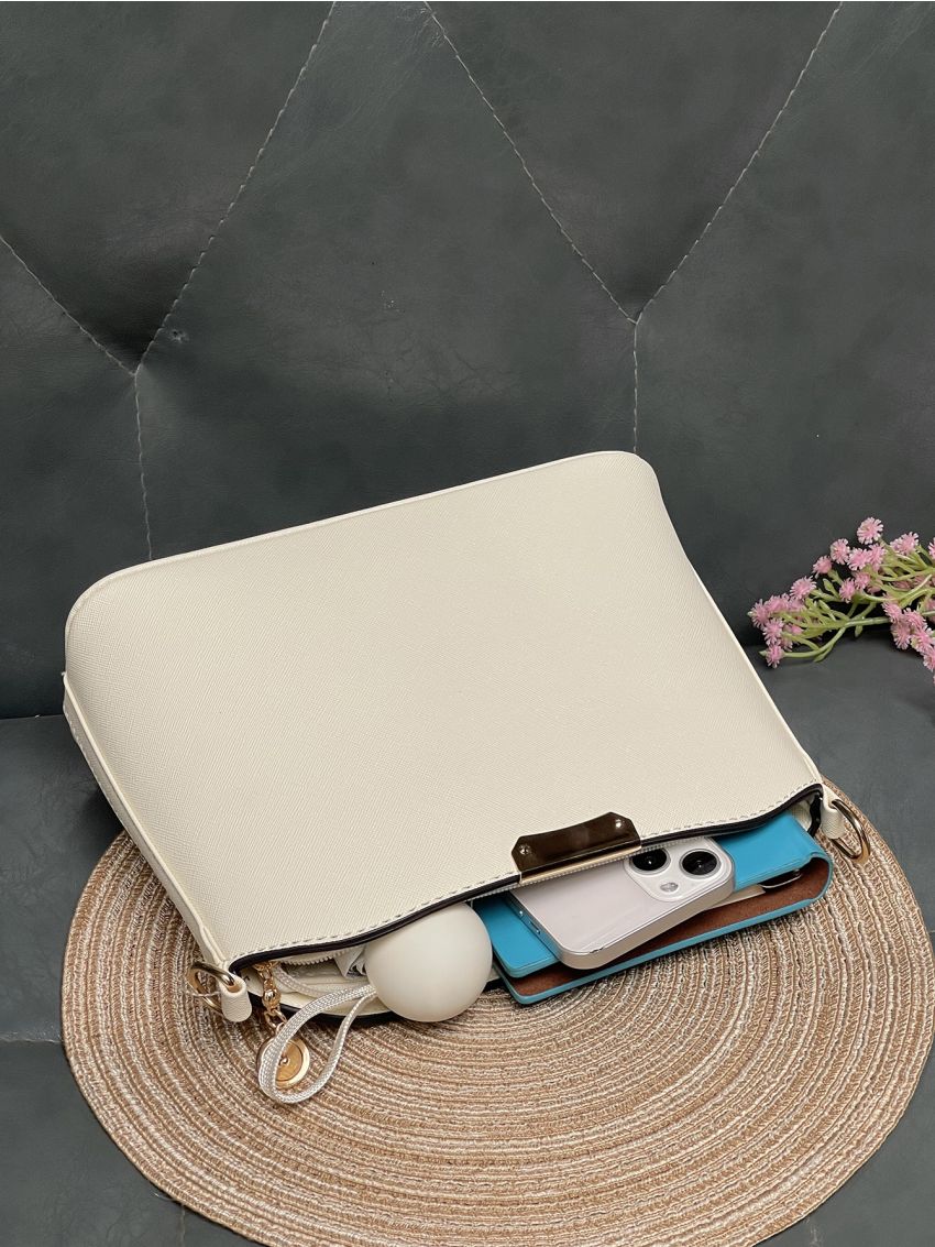 Metal Detail Bucket Bag