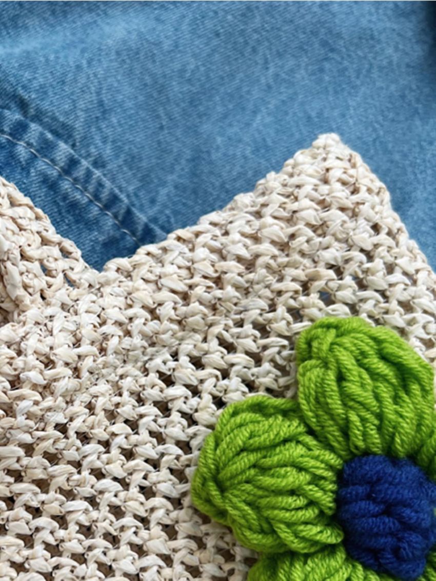 Flower Decor Straw Bag