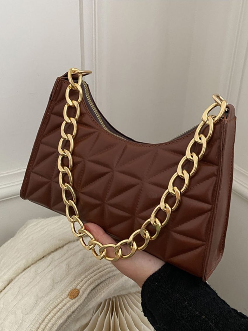 Quilted Detail Chain Baguette Bag