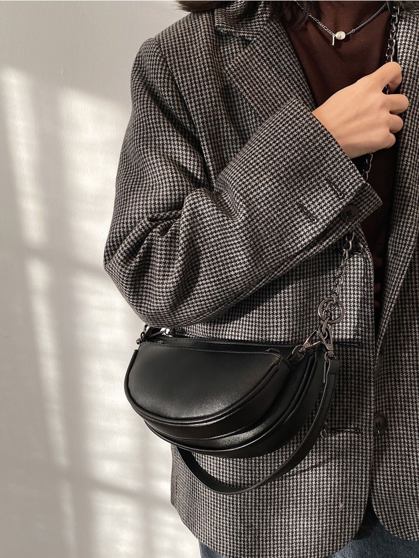 Minimalist Chain Saddle Bag