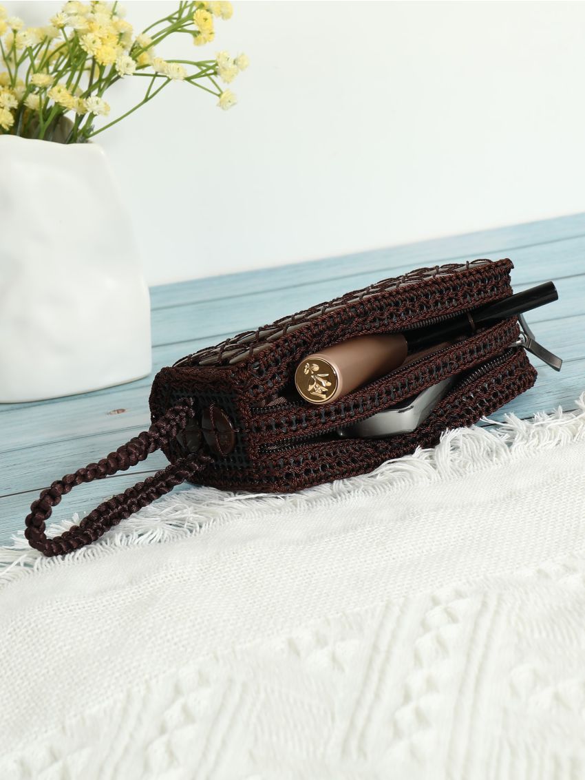 Random Color Coconut Shell Decor Purse