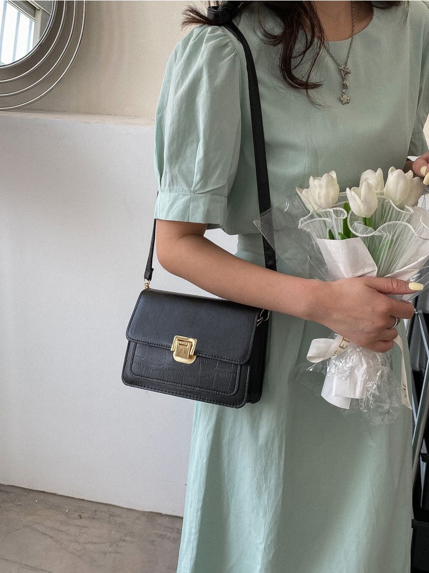 Mini Solid Stone Grain Metal Lock Crossbody Bag