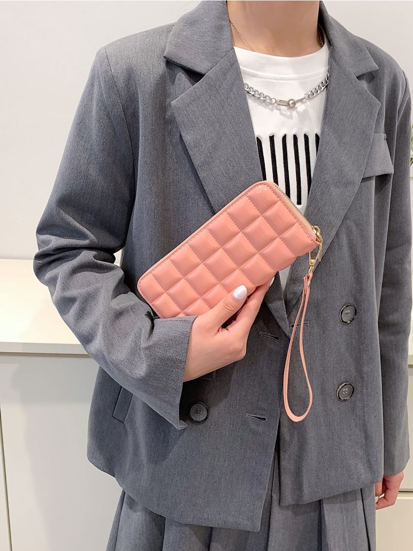 Quilted Pattern Clutch Bag
