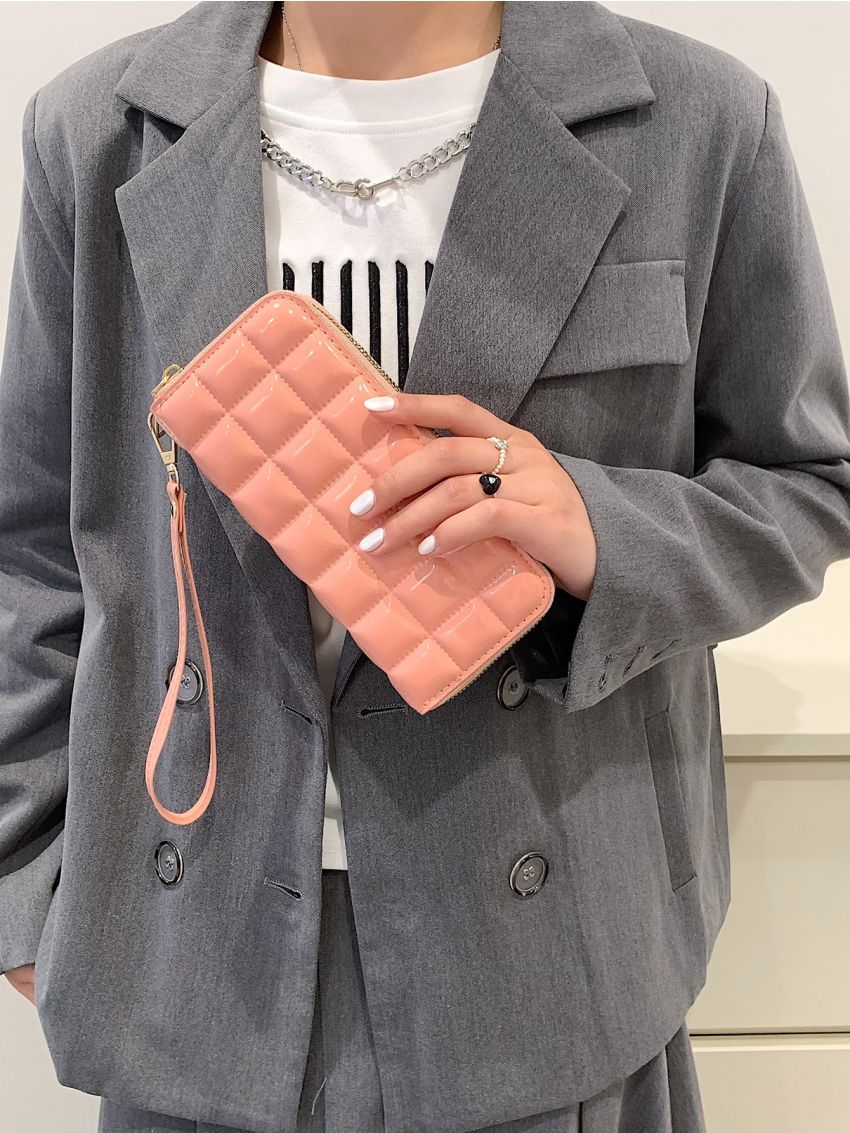 Quilted Pattern Clutch Bag