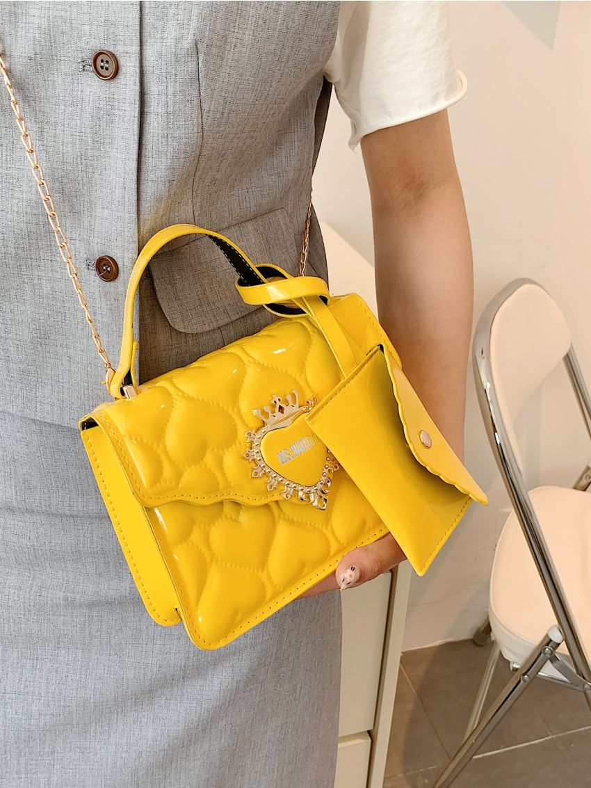 Mini Neon Yellow Heart Quilted Flap Chain Square Bag With Coin Purse