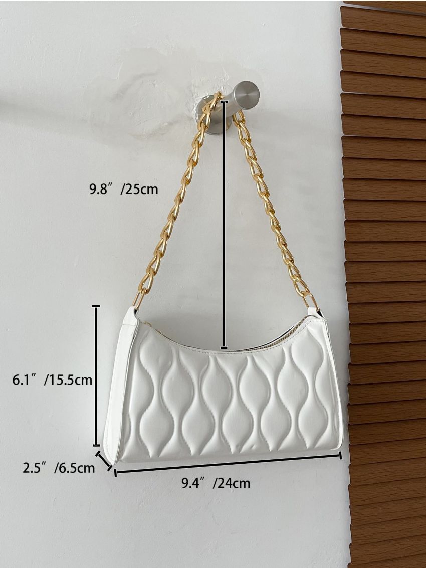 Quilted Detail Chain Baguette Bag
