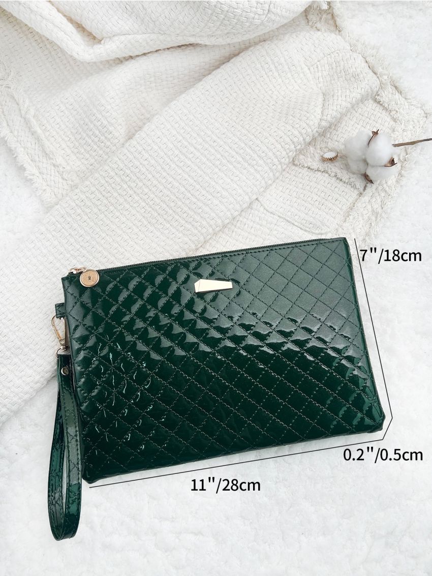 Holographic Quilted Detail Metal Decor Clutch Bag With Wristlet