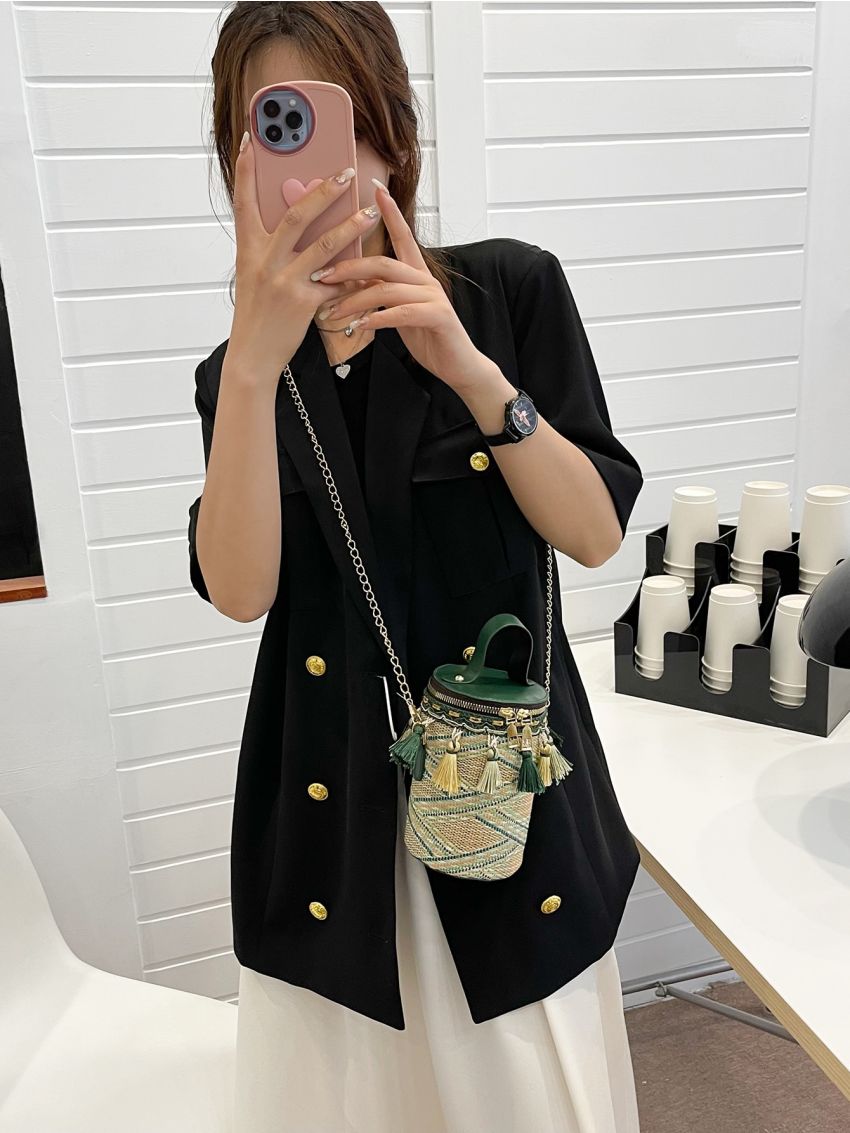 Mini Tassel Decor Straw Bag