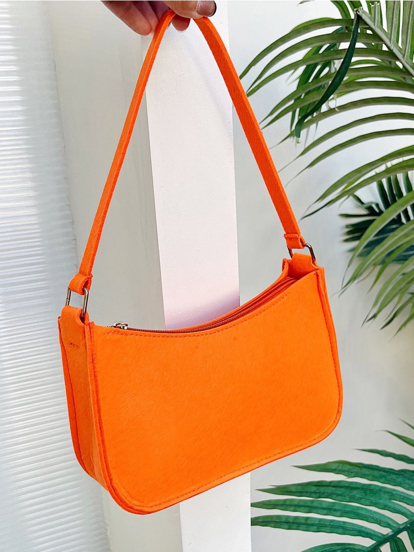 Felt Minimalist Baguette Bag