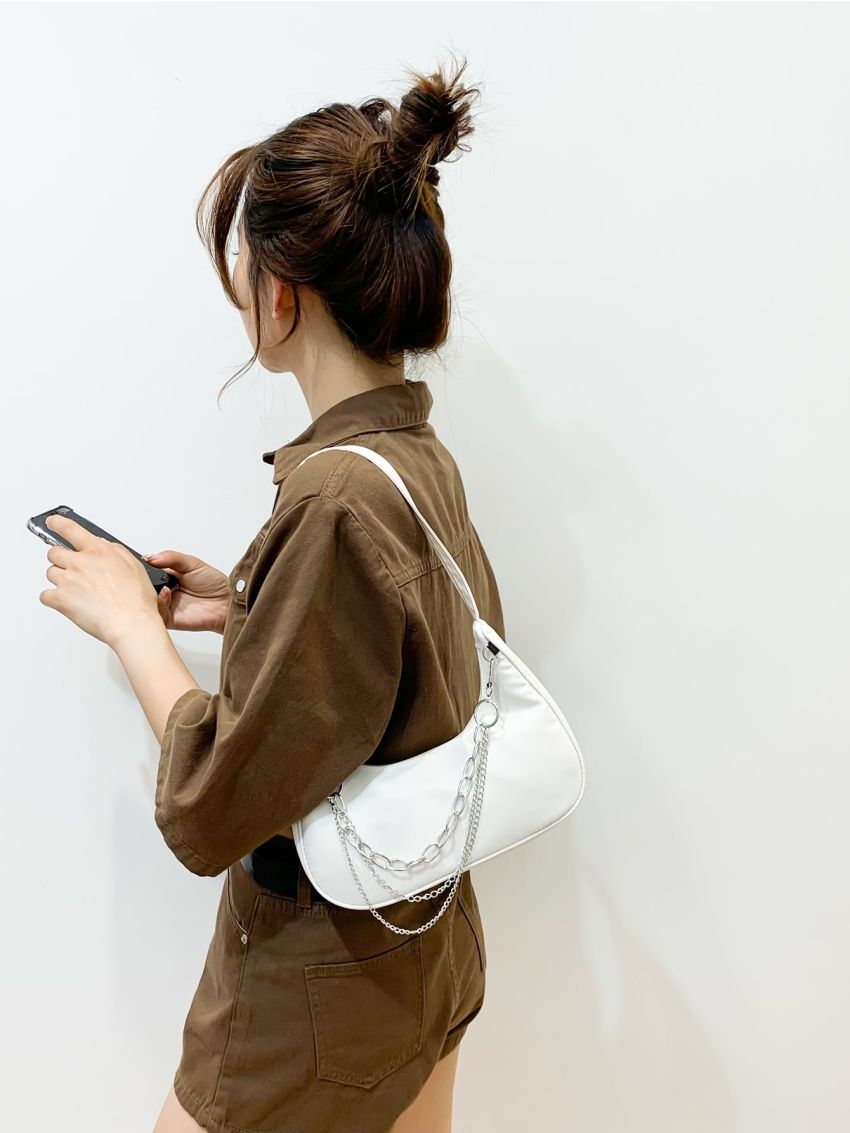 Chain Decor Baguette Bag