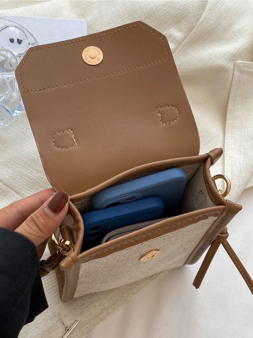 Mini Two Tone Button Decor Flap Straw Bag