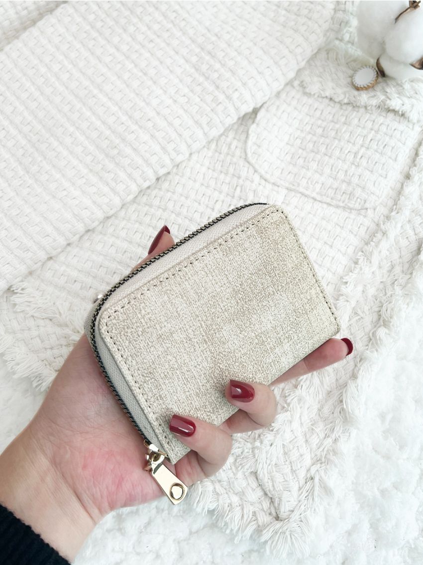 Minimalist Zipper Around Card Holder
