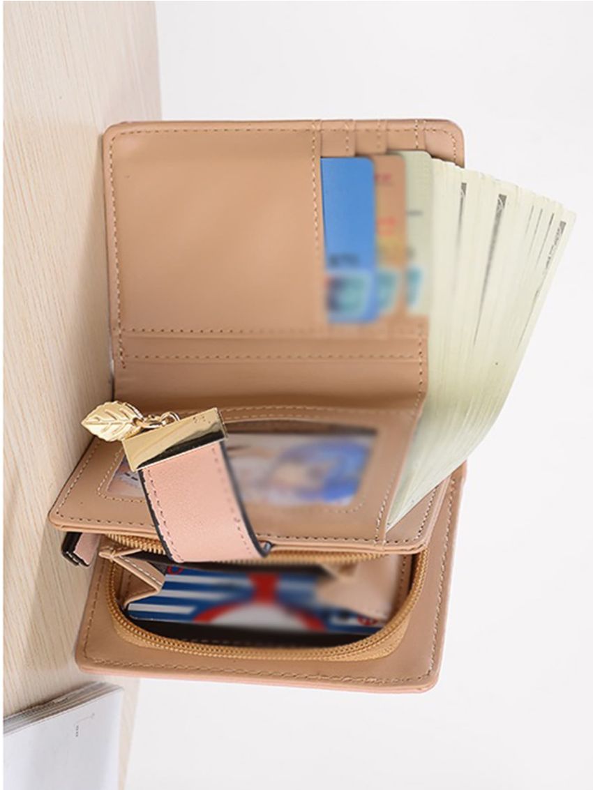 Leaf Pattern Metal Decor Small Wallet