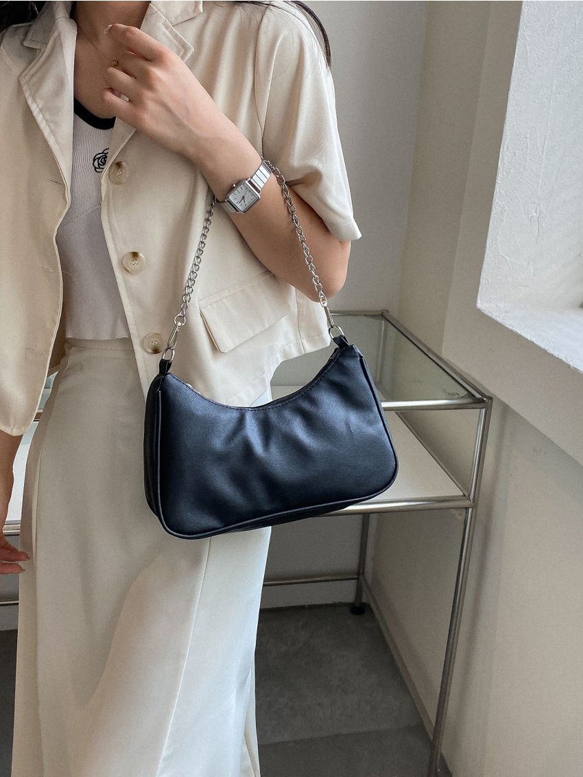 Minimalist Chain Baguette Bag