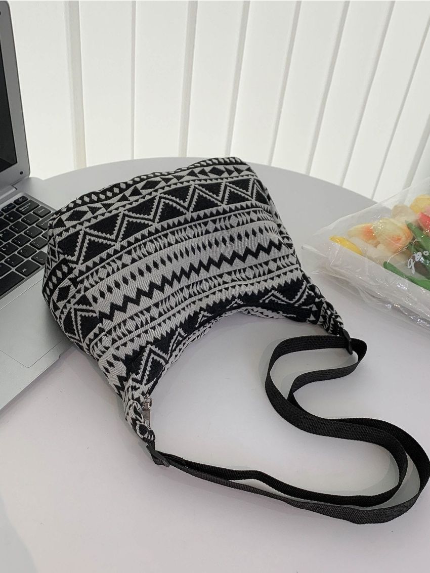 Geometric Pattern Hobo Bag