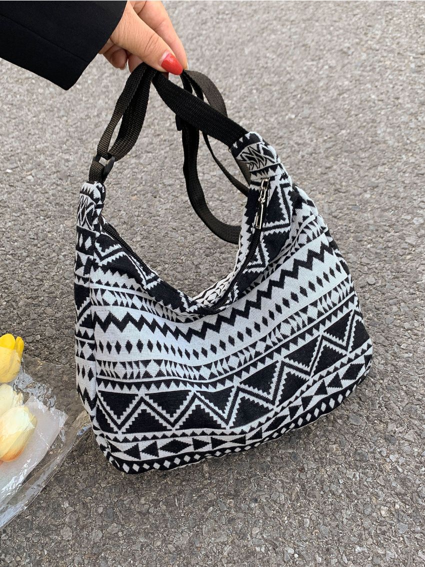 Geometric Pattern Hobo Bag