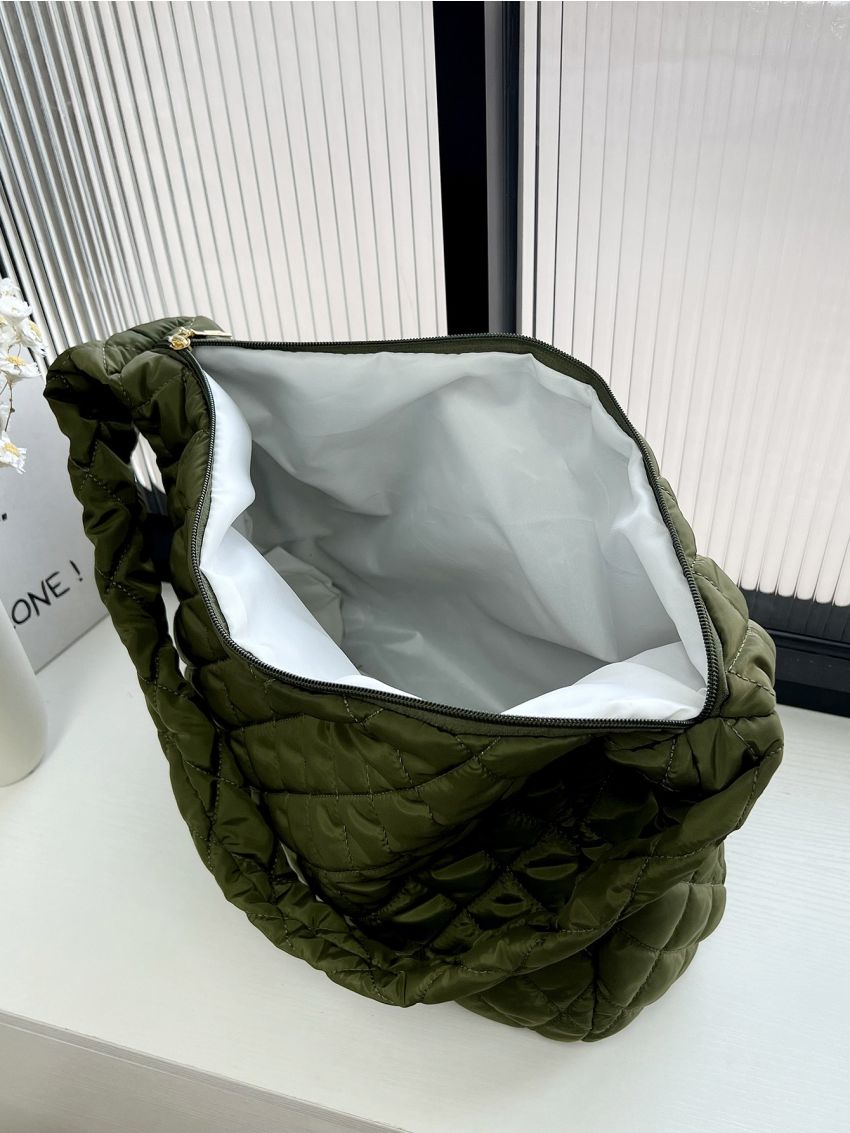 Minimalist Quilted Shoulder Bag