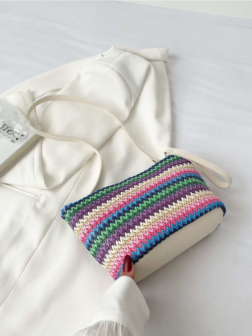 Chevron Pattern Straw Bag