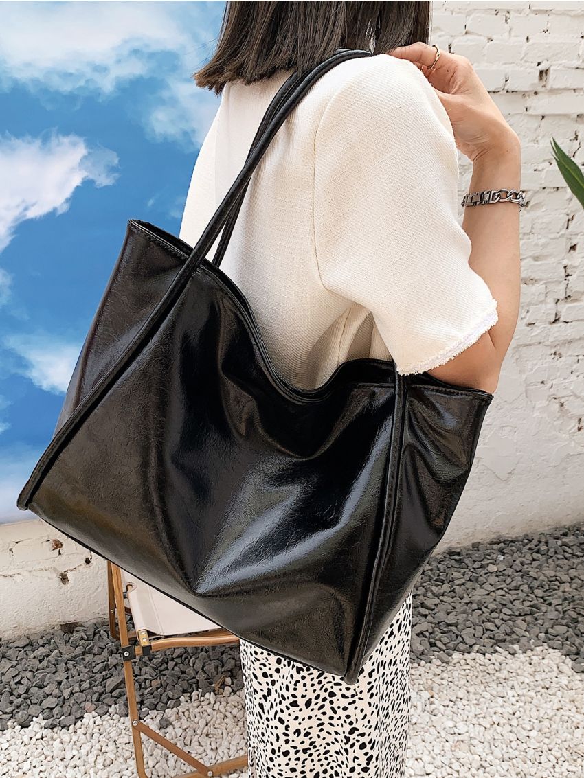 Minimalist Large Capacity Shoulder Tote Bag