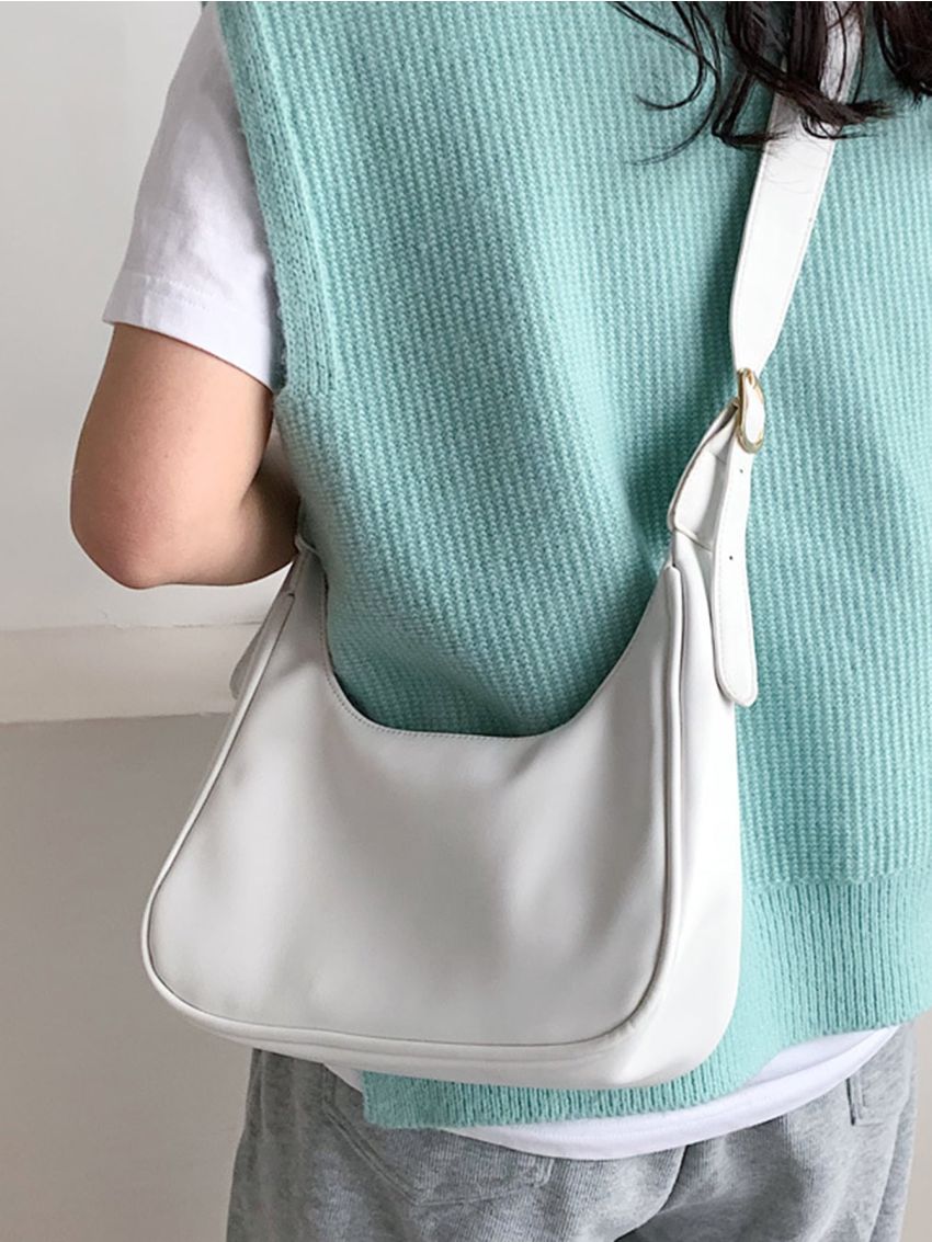 Minimalist Zipper Hobo Bag