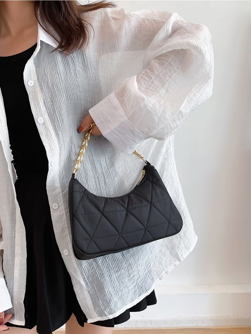 Quilted Detail Chain Hobo Bag