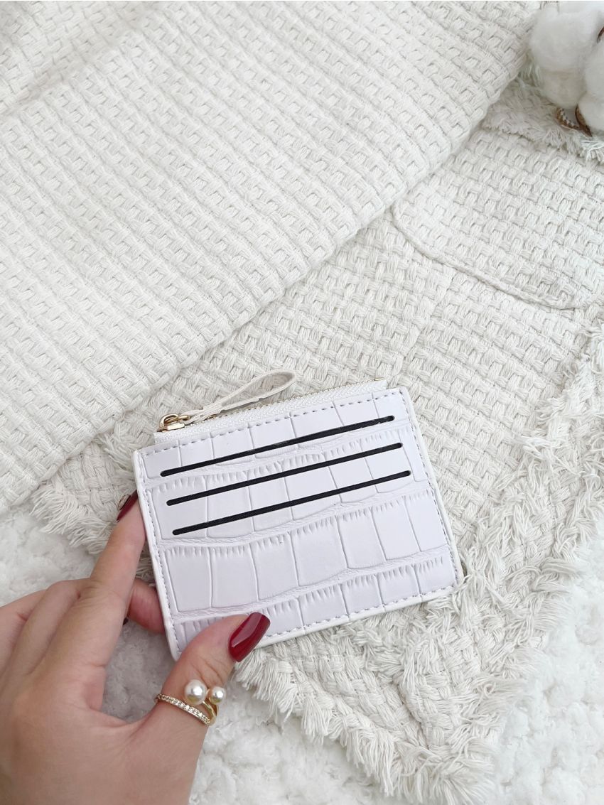 Crocodile Embossed Card Holder