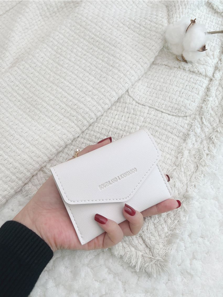 Minimalist Flap Card Holder