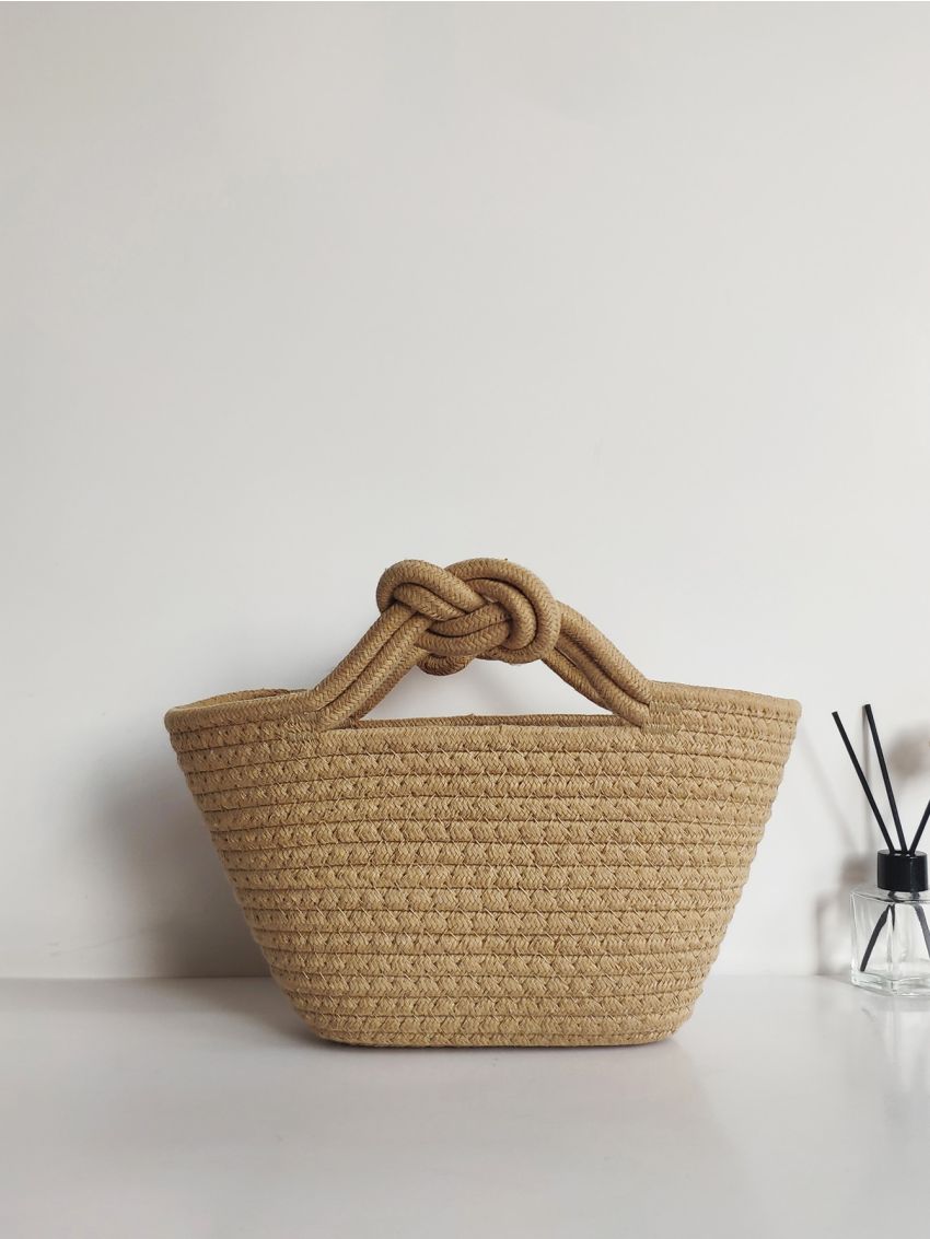 Knot Decor Straw Bag