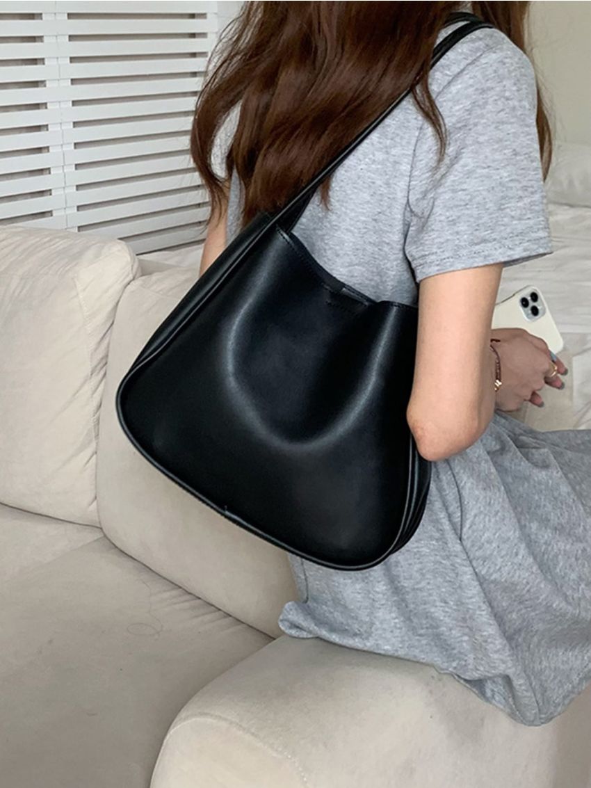 Minimalist Shoulder Bag With Inner Pouch