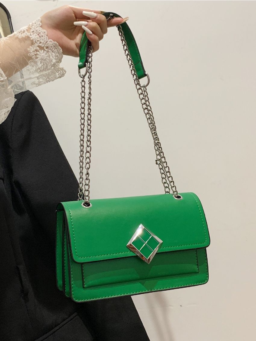 Geometric Decor Chain Flap Square Bag