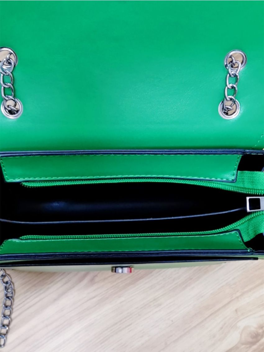 Geometric Decor Chain Flap Square Bag