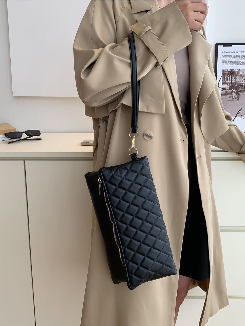 Geometric Quilted Design Clutch