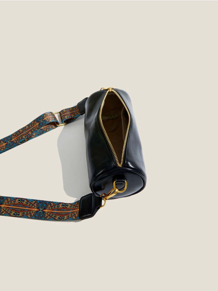 Minimalist Bucket Bag