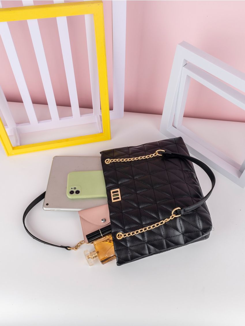 Quilted Chain Shoulder Tote Bag