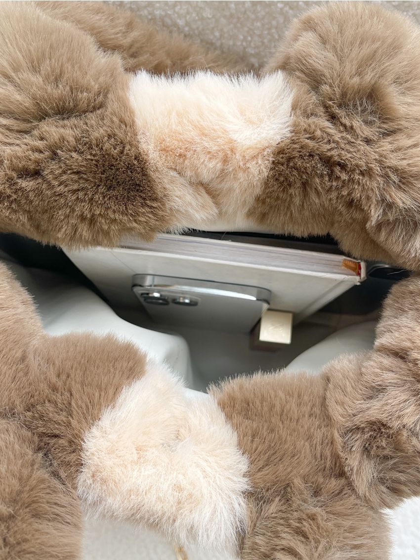 Colorblock Fluffy Square Bag