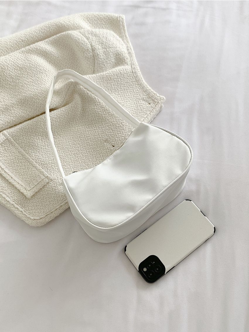 Minimalist Baguette Bag