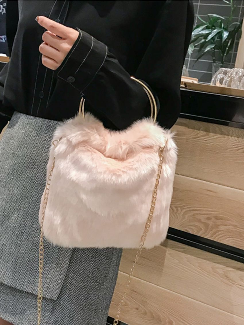 Minimalist Fluffy Chain Hobo Bag