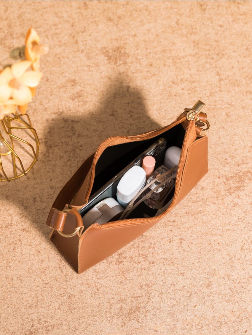 Minimalist Zipper Baguette Bag