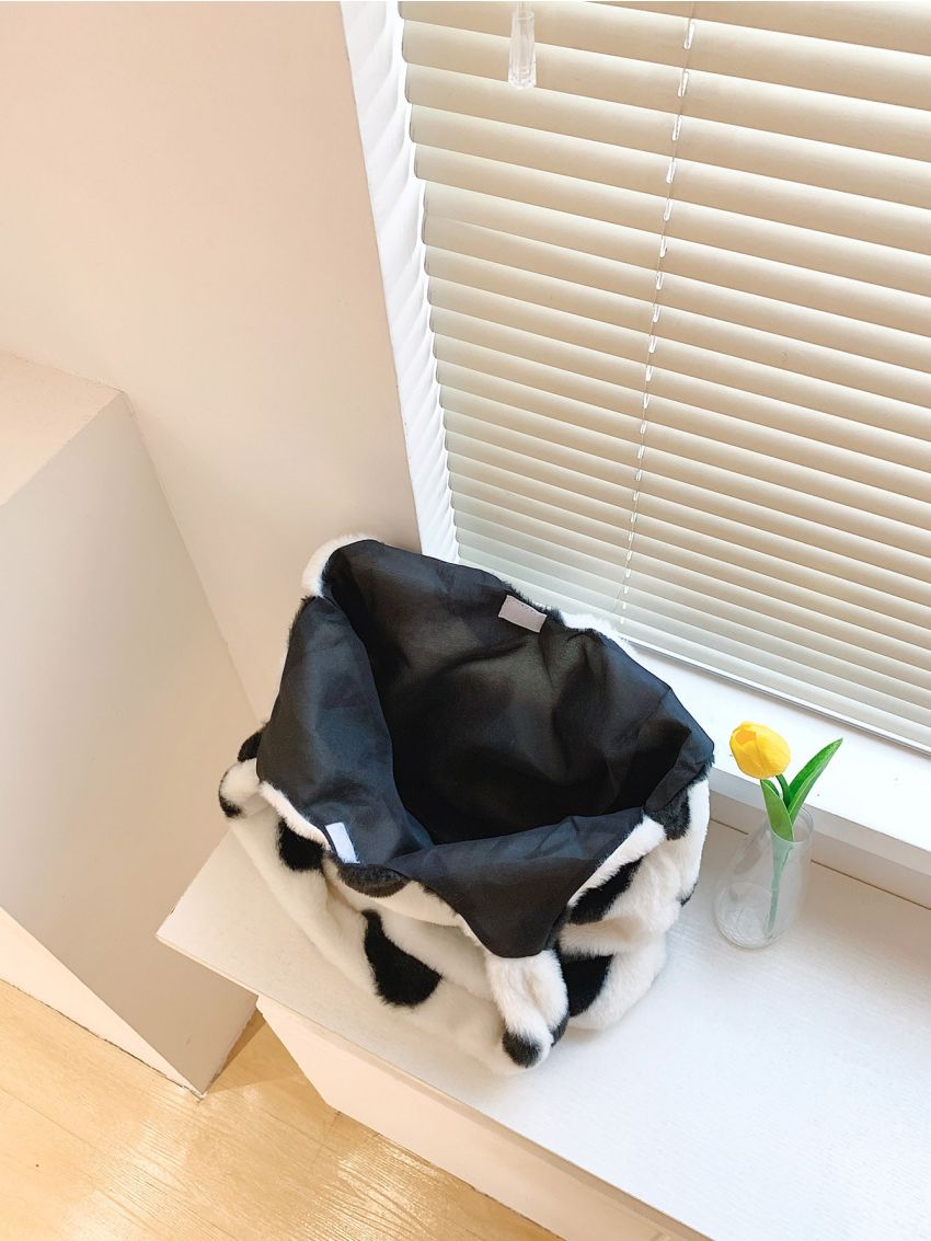 Heart Pattern Fuzzy Shoulder Tote Bag