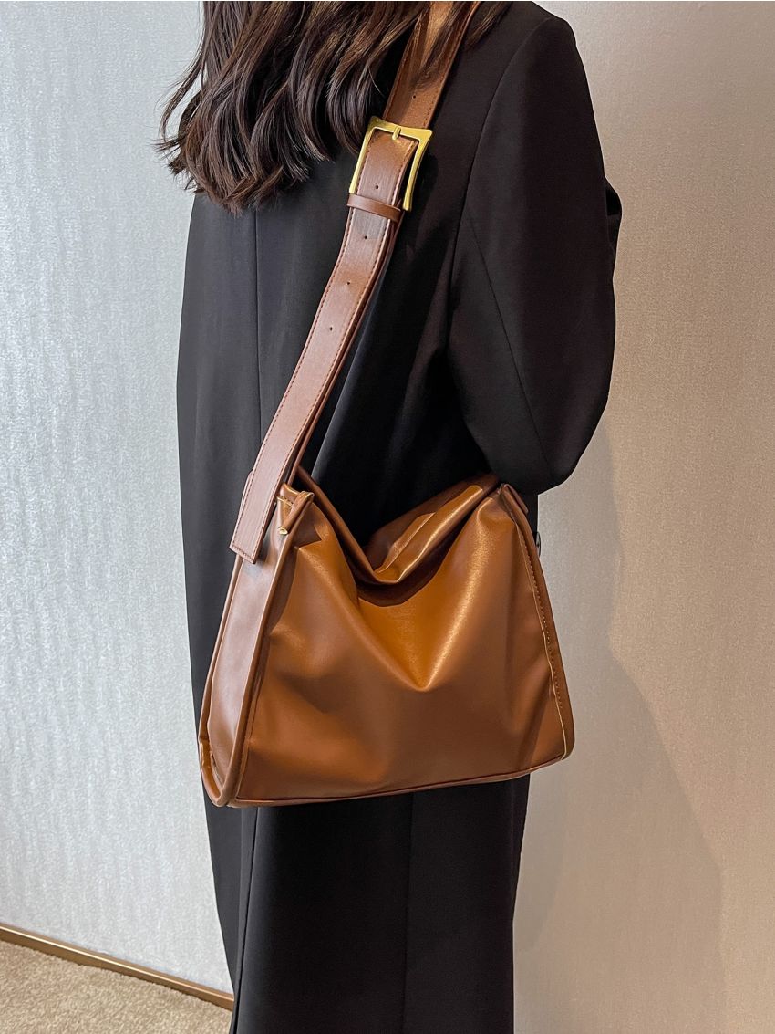 Minimalist Adjustable Strap Hobo Bag