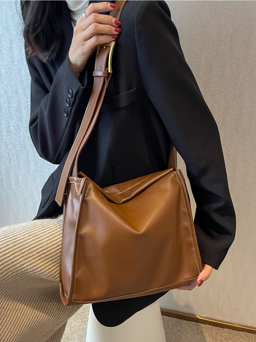 Minimalist Adjustable Strap Hobo Bag