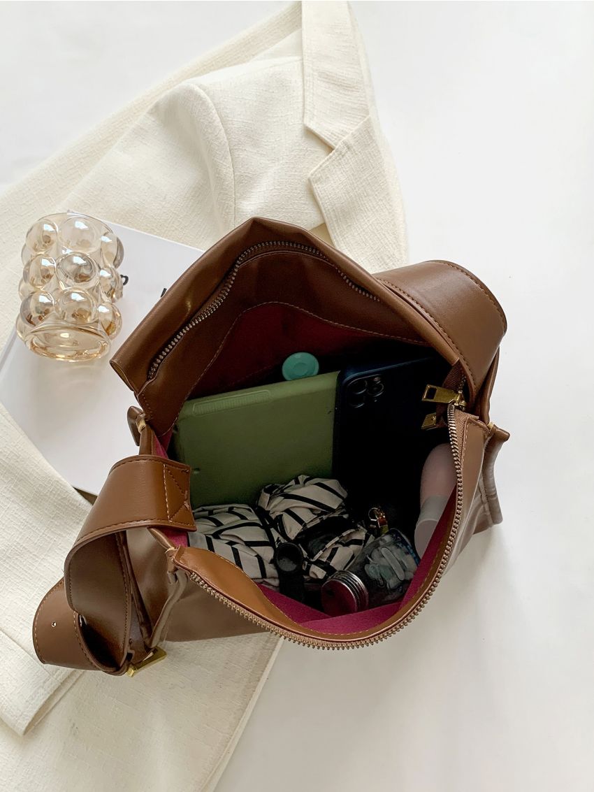 Minimalist Adjustable Strap Hobo Bag