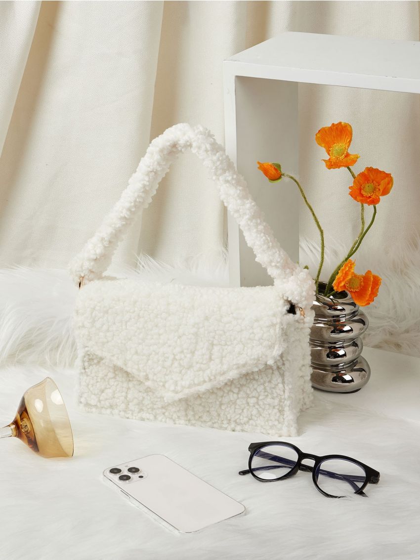 Minimalist Fluffy Flap Square Bag