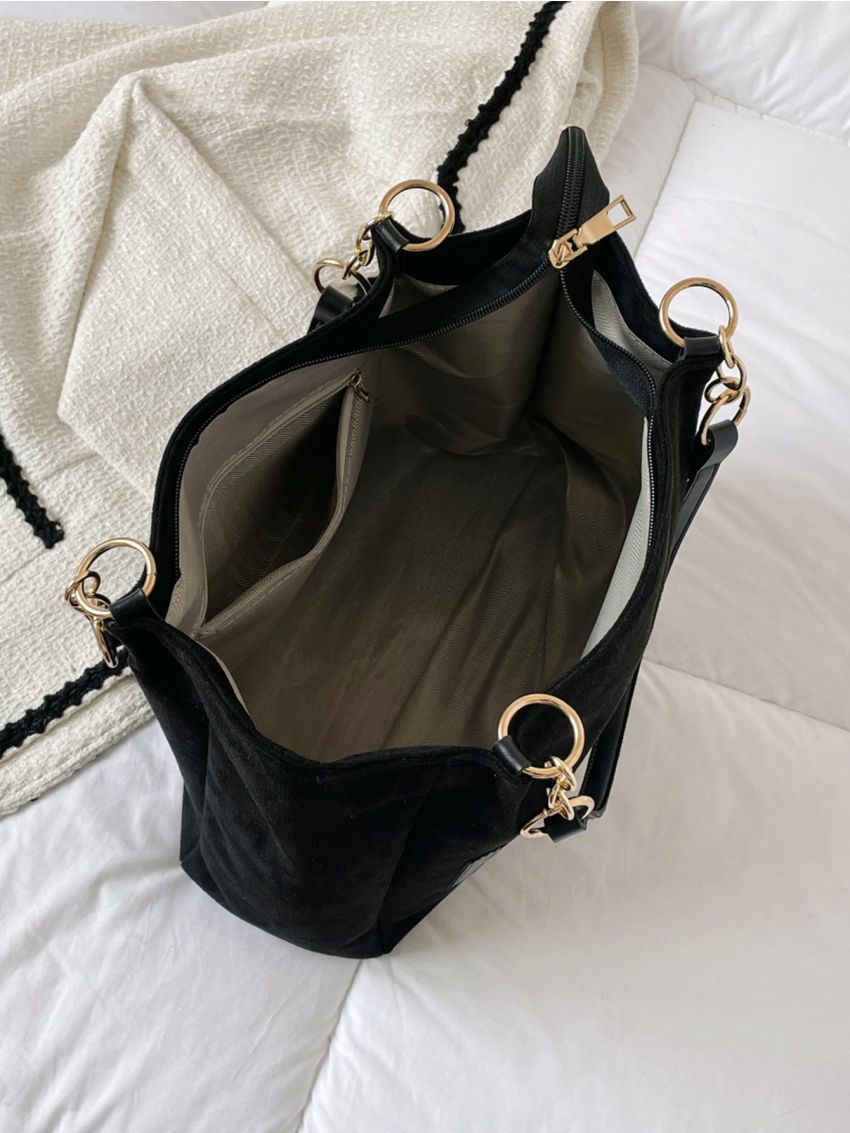 Letter Patch Detail Chain Shoulder Tote Bag