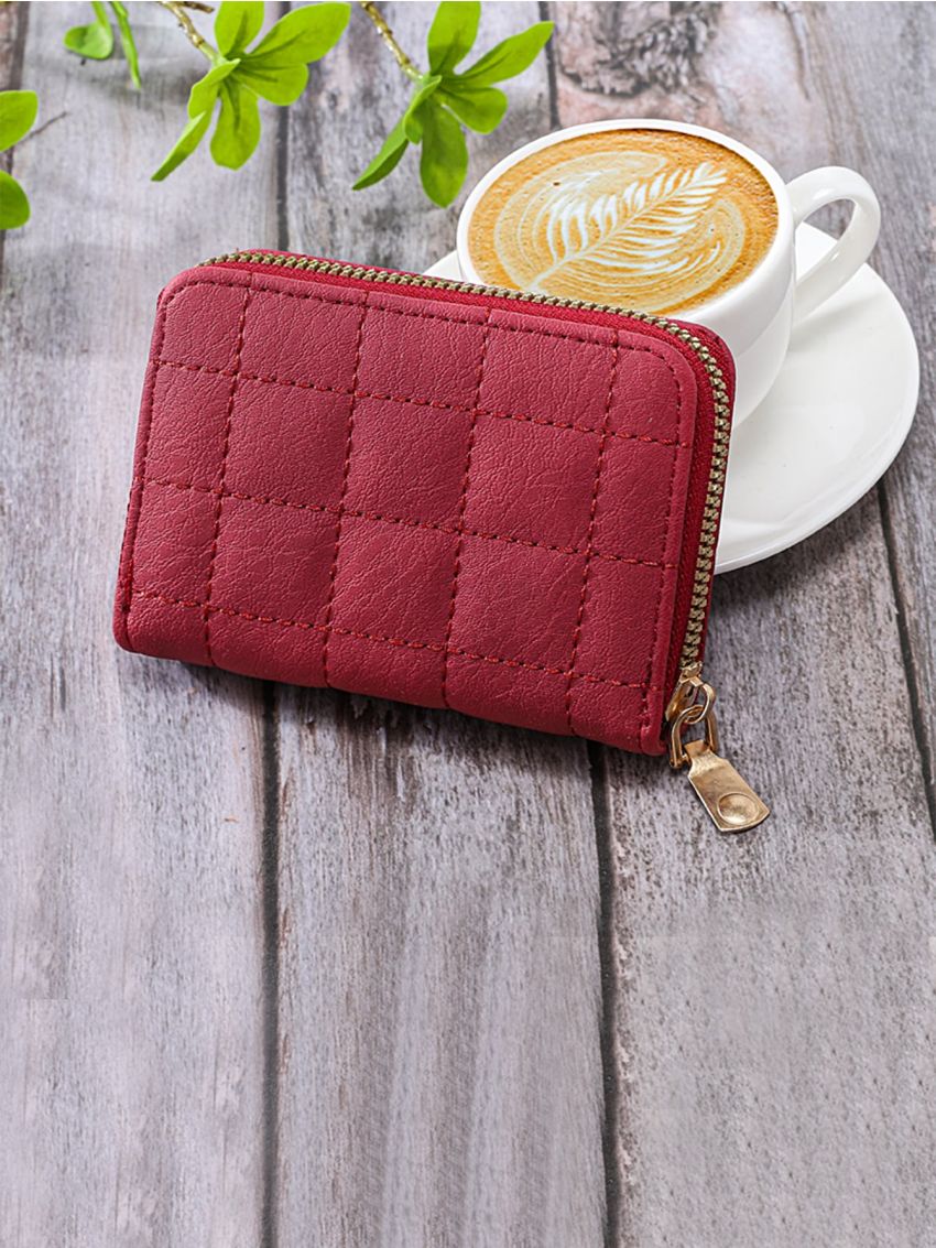 Quilted Detail Card Holder
