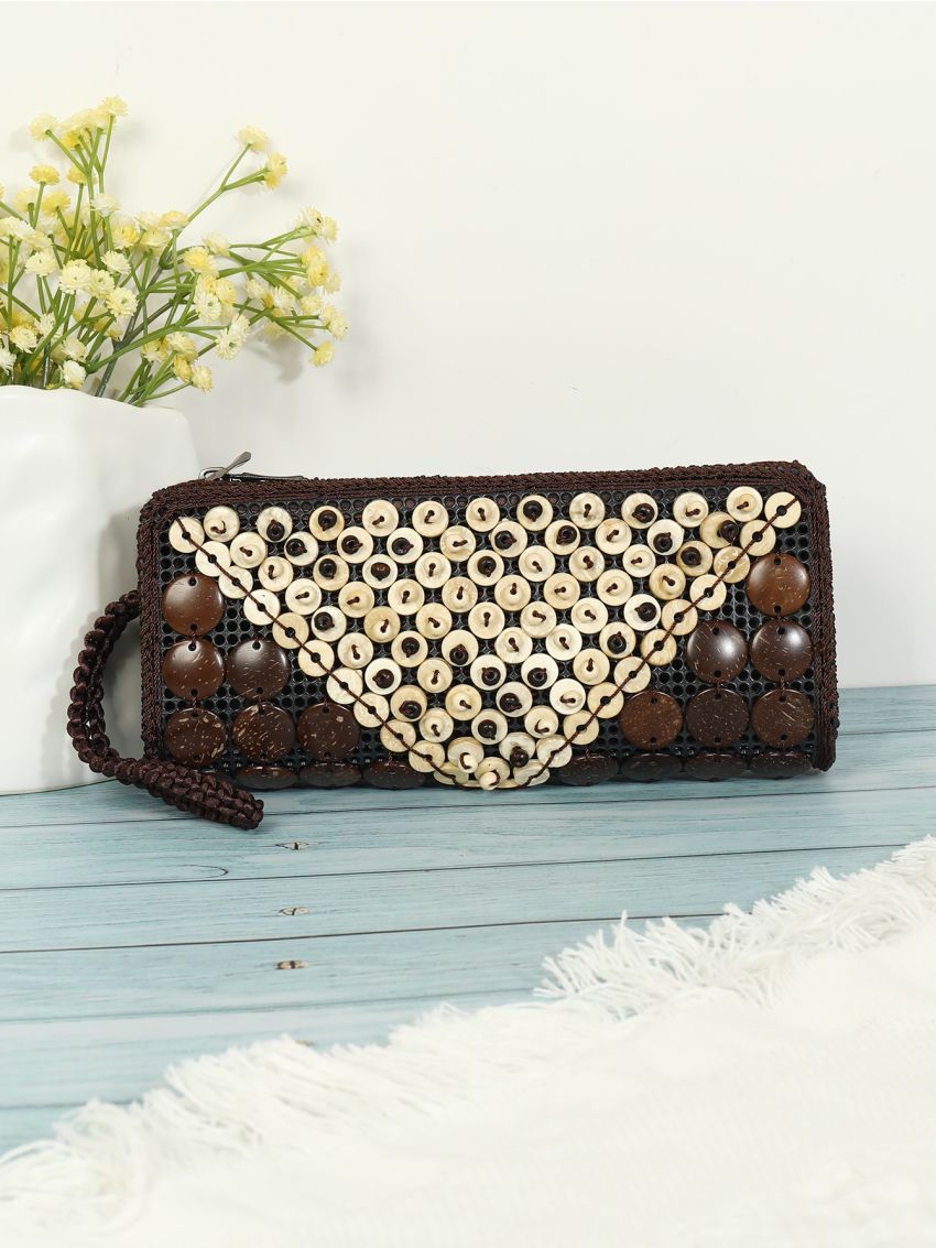 Coconut Shell Decor Wristlet Bag