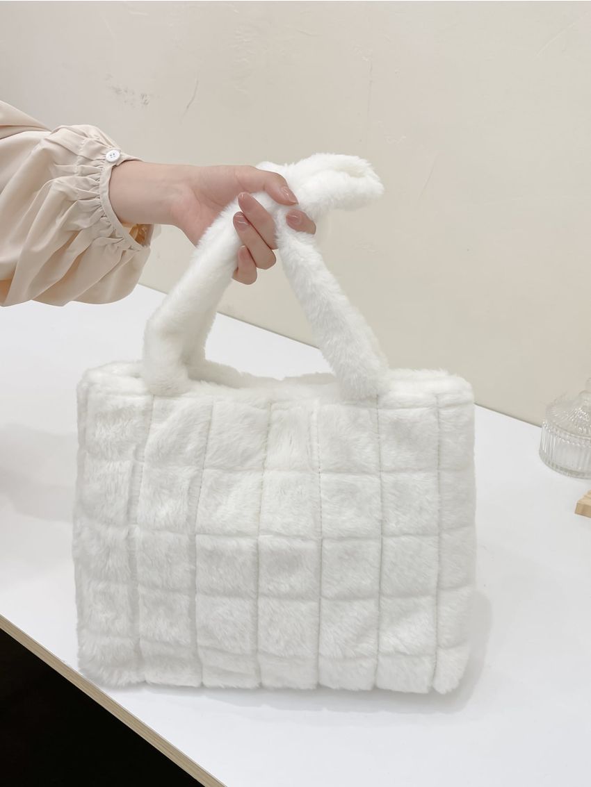 Quilted Detail Fluffy Shoulder Tote Bag