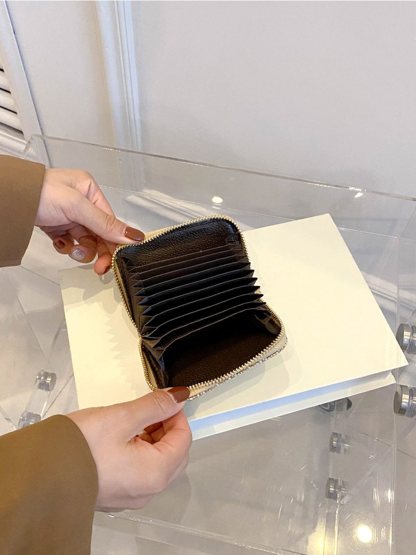 Minimalist Card Holder