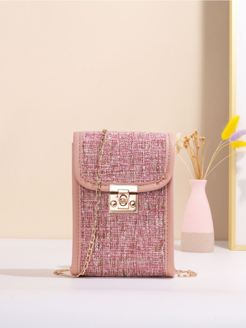 Plaid Pattern Twist Lock Phone Wallet