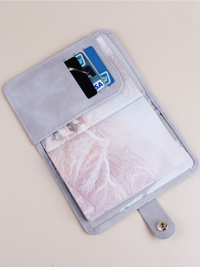 Plane Pattern Passport Case